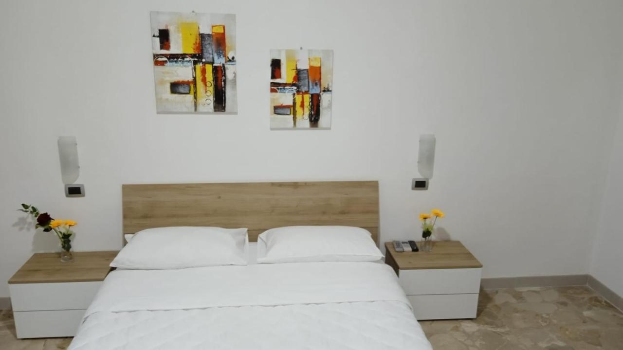 Chiaranto Hotel Menfi Kültér fotó